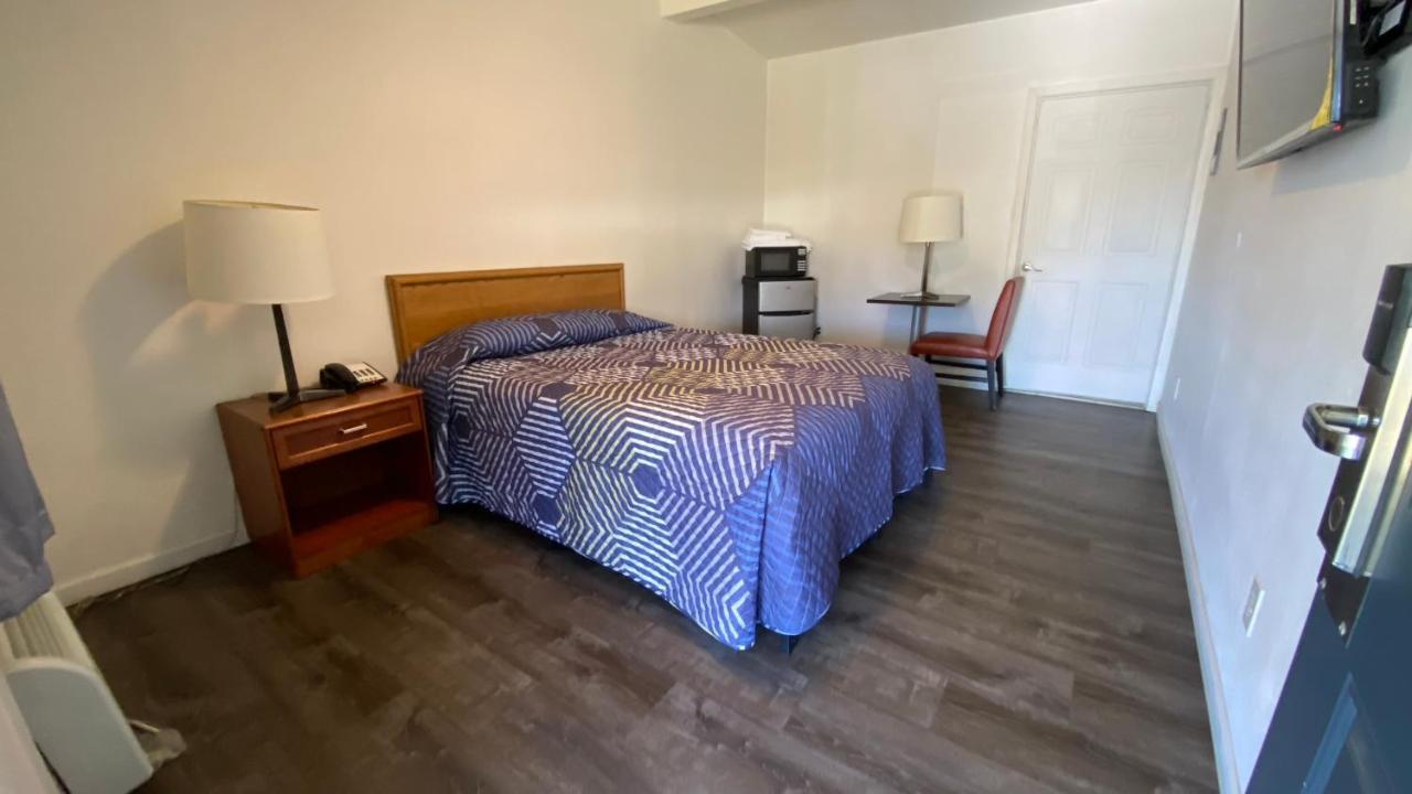 Golden Kent Motel 외부 사진