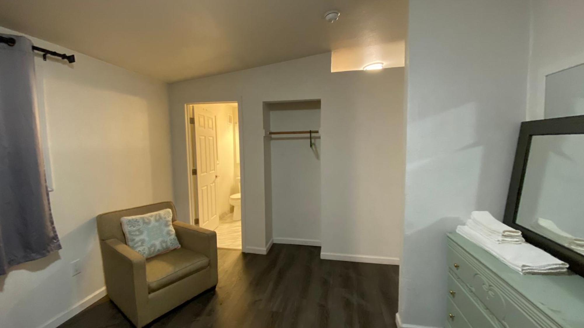 Golden Kent Motel 외부 사진